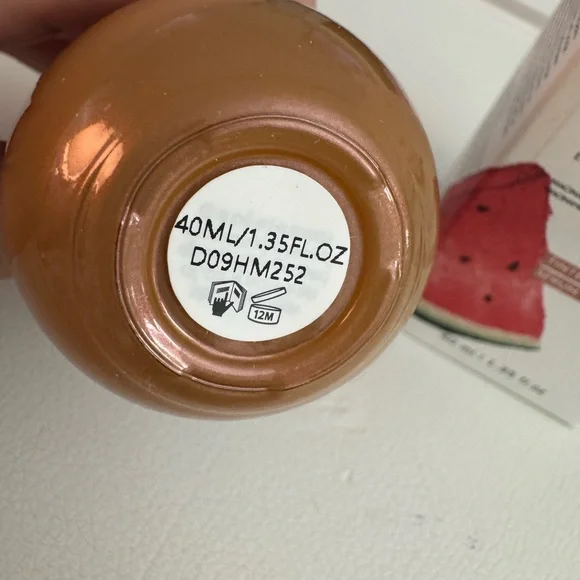 Glow Recipe Watermelon Glow Niacinamide Hue Drops in Sun Glow - Picture 3 of 6